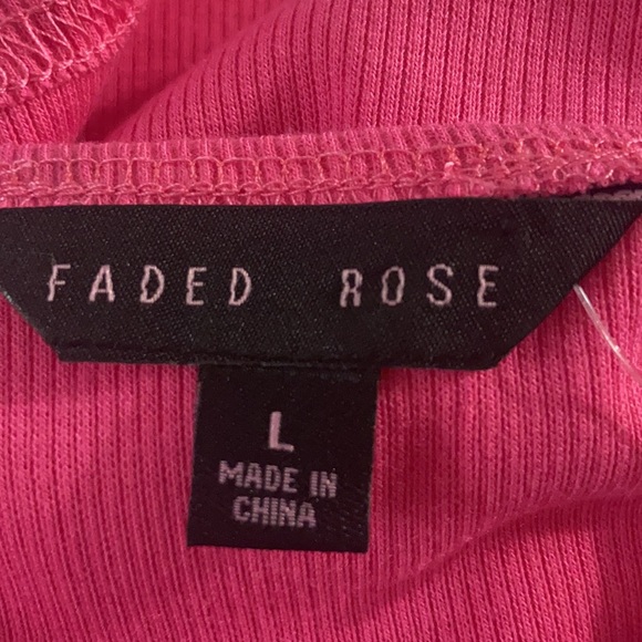 Faded Rose Crop Top - Picture 4 of 7